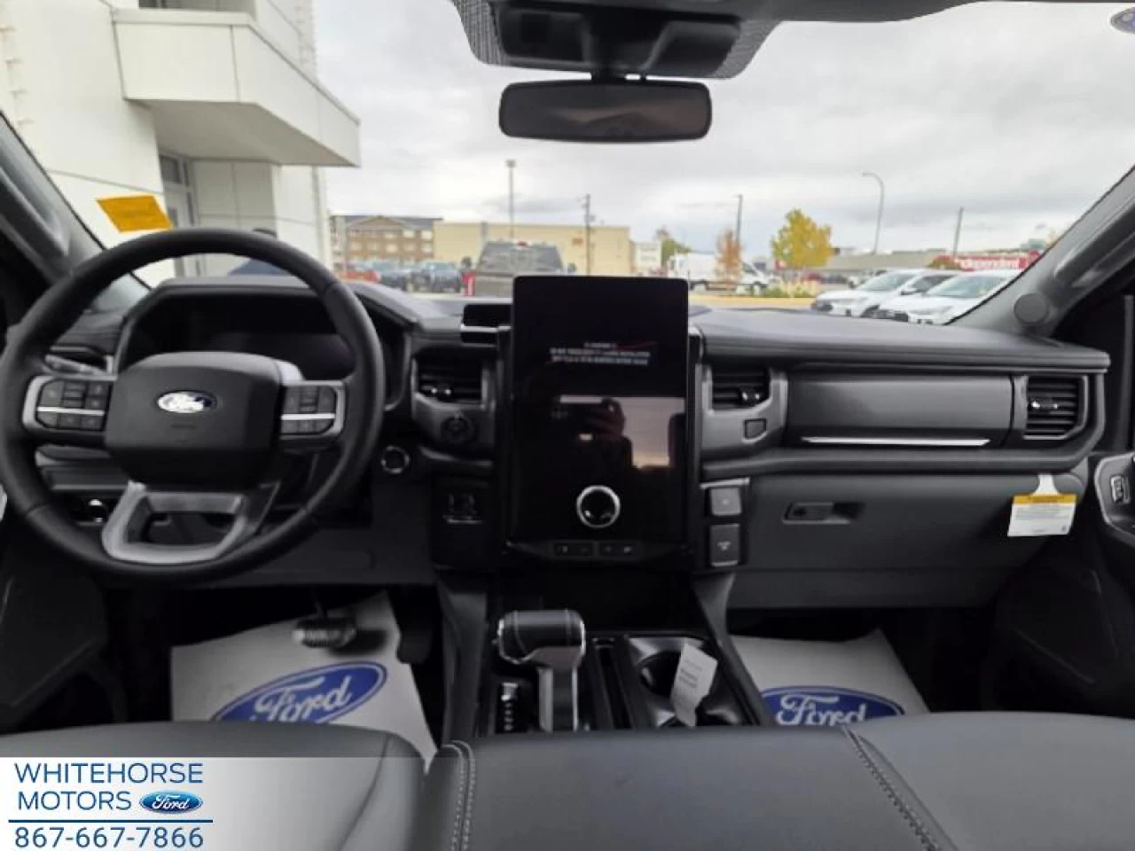 2025 Ford F-150 Lightning Flash Main Image