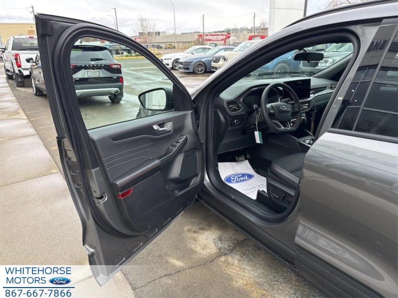 2025 Ford Escape ST-Line Main Image