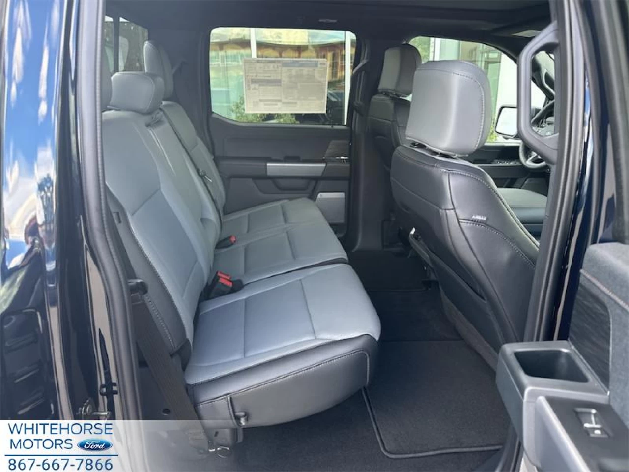 2025 Ford F-150 Lightning Lariat Main Image