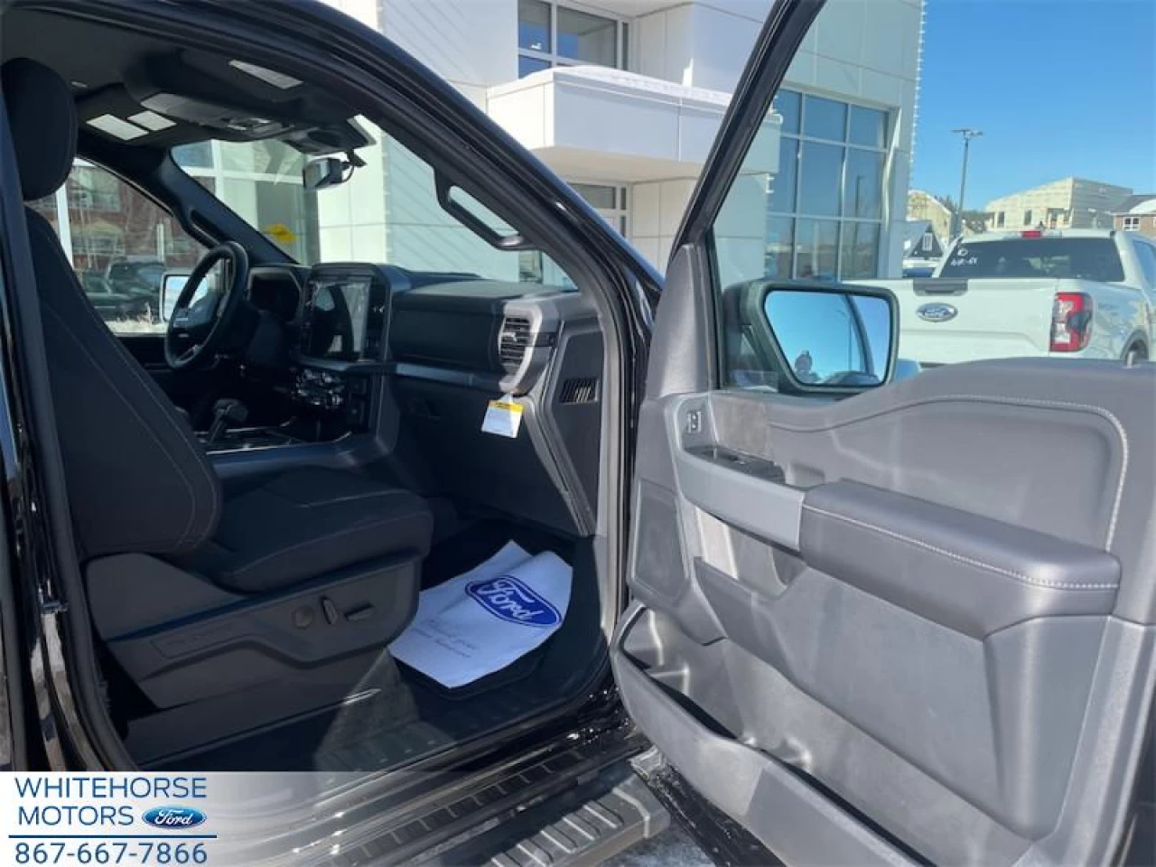 2026 Ford F-150 XLT Main Image