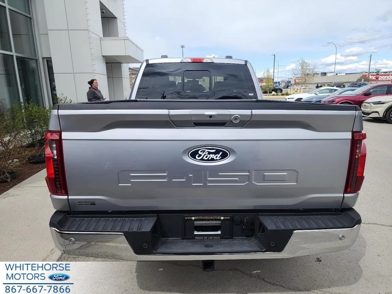 2025 Ford F-150 XLT Main Image