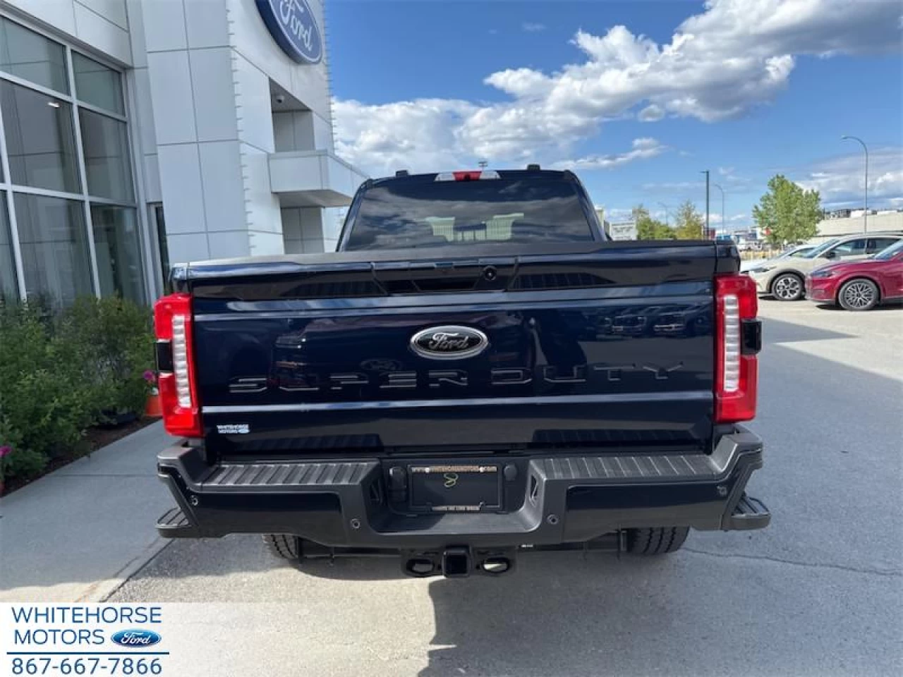 2025 Ford F-350 Super Duty XLT Main Image