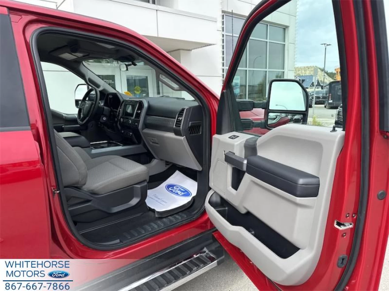 2021 Ford F-250 Super Duty XLT Image principale