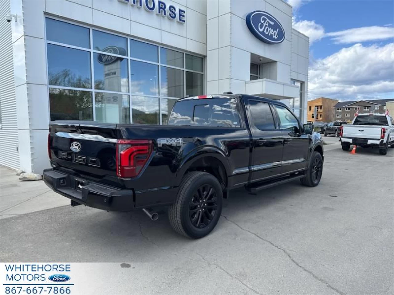 2025 Ford F-150 Lariat Main Image