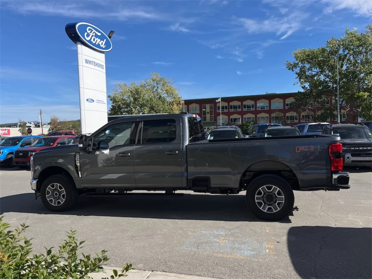 2026 Ford F-250 Super Duty Lariat Main Image
