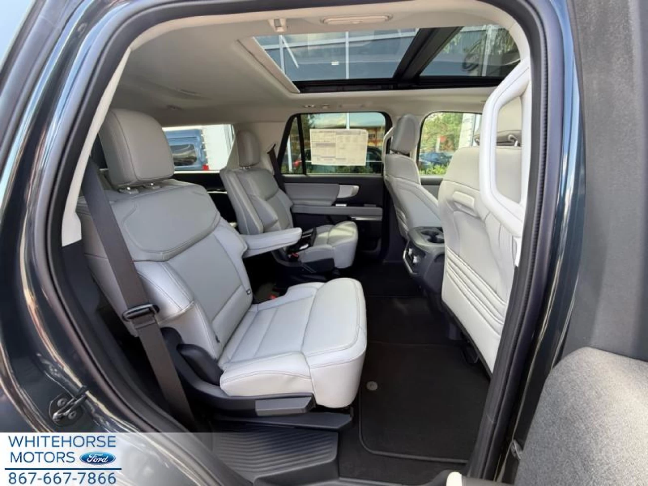 2025 Ford Expedition Active Main Image