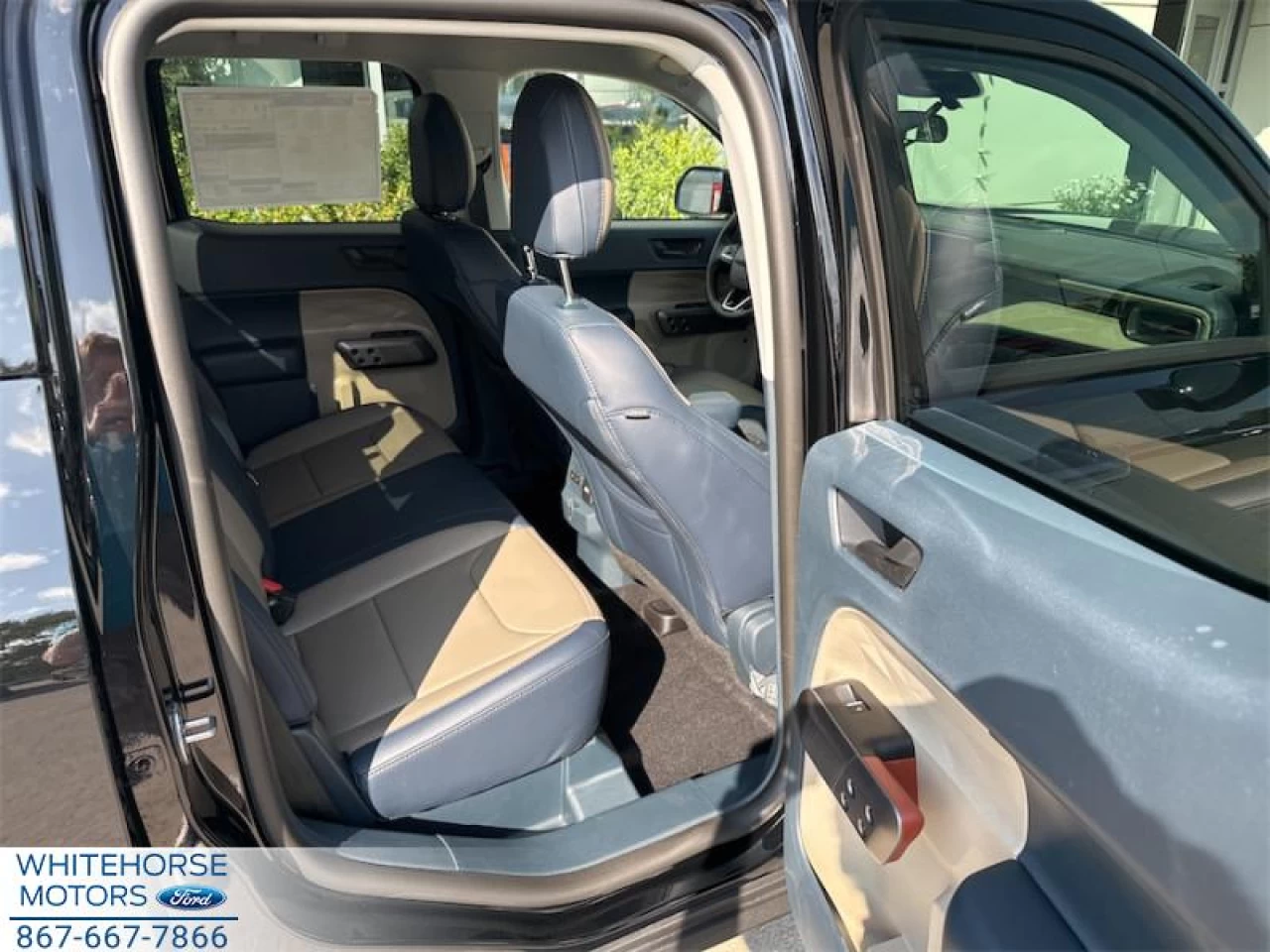 2025 Ford Maverick Lariat Main Image