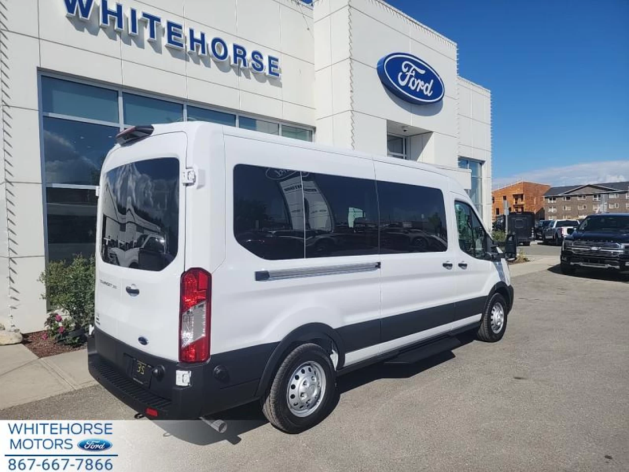 2025 Ford Transit 350 XL MR SLIDING 148WB Image principale