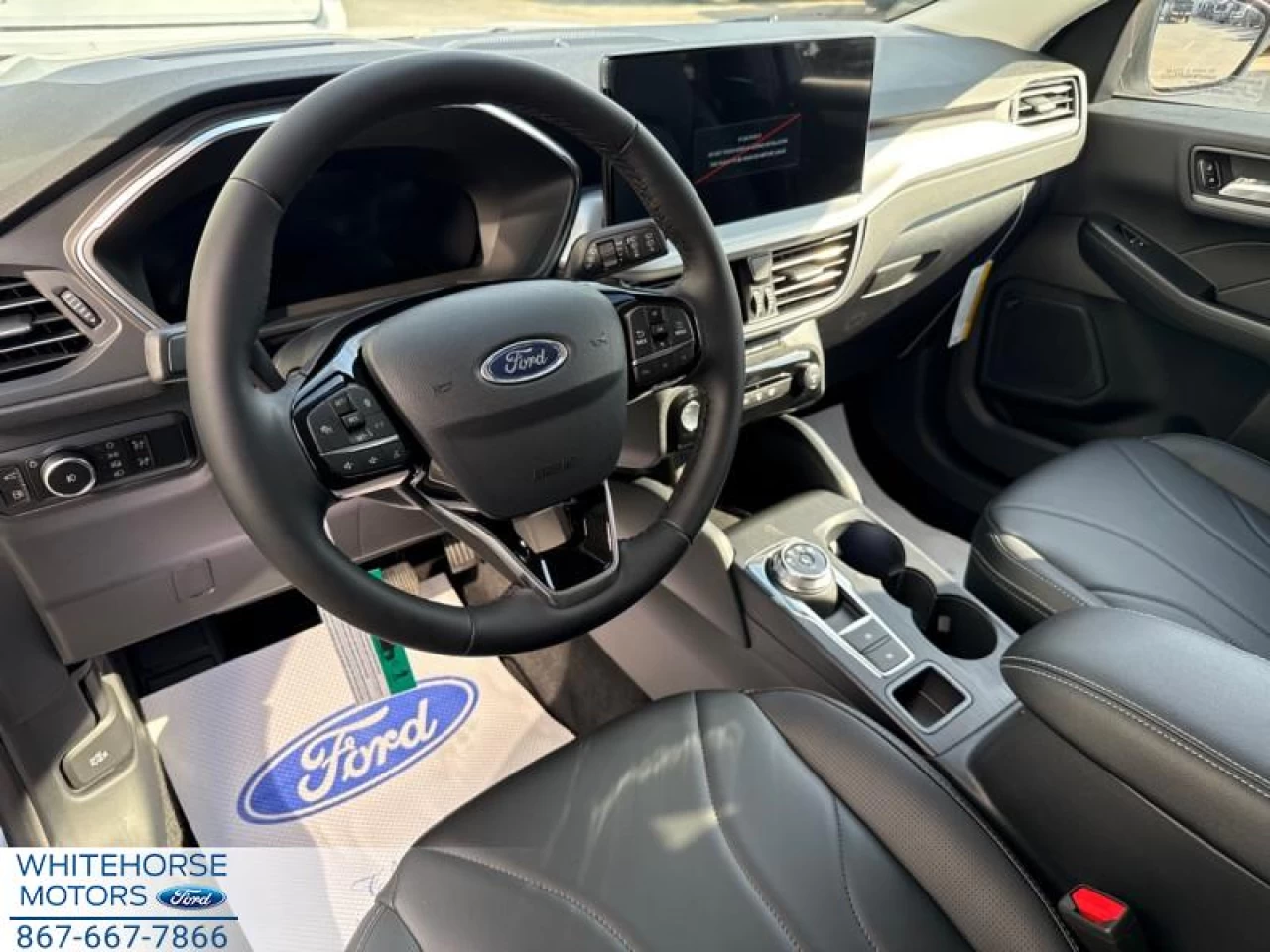 2025 Ford Escape PHEV Main Image