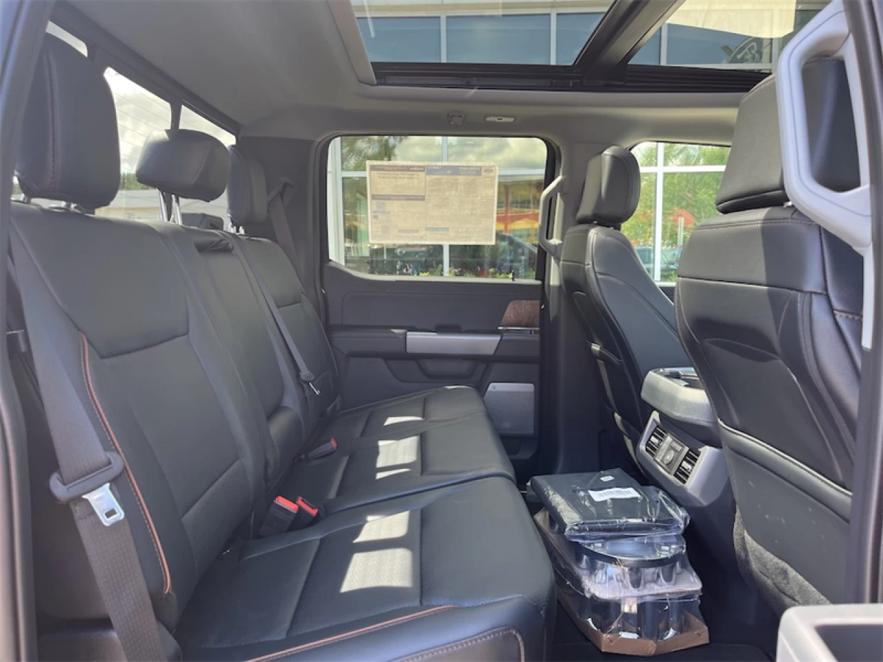 2026 Ford F-350 Lariat Image principale