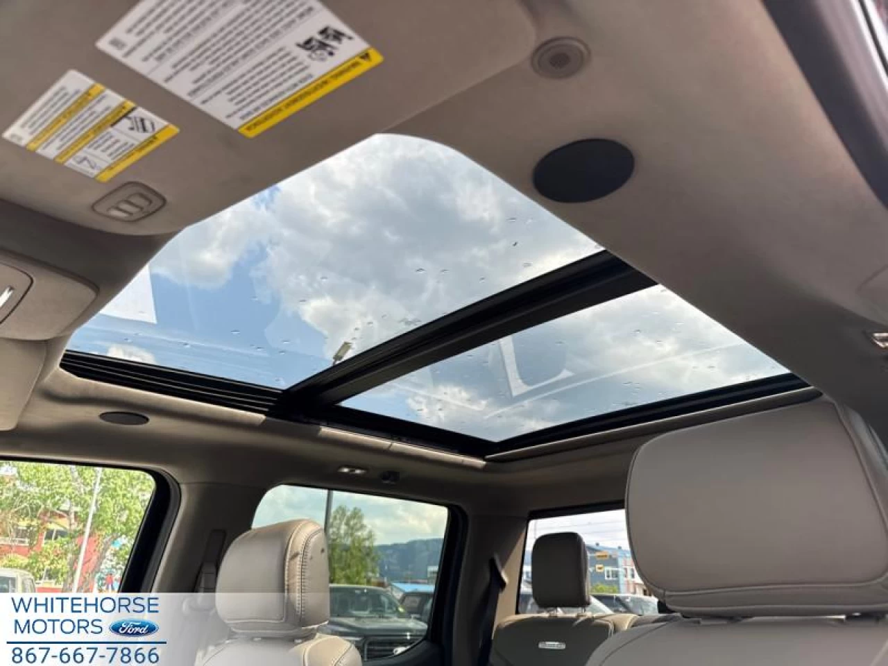 2025 Ford F-150 Platinum Main Image