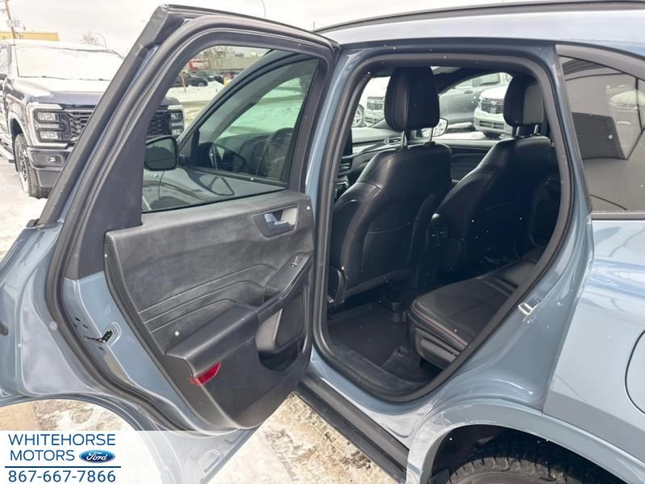 2023 Ford Escape ST-Line AWD Main Image