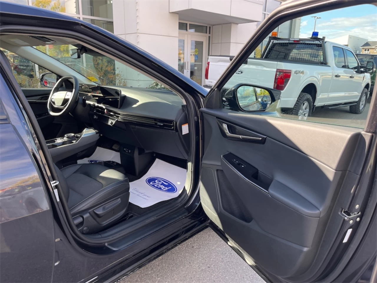 2025 Kia EV6  Main Image