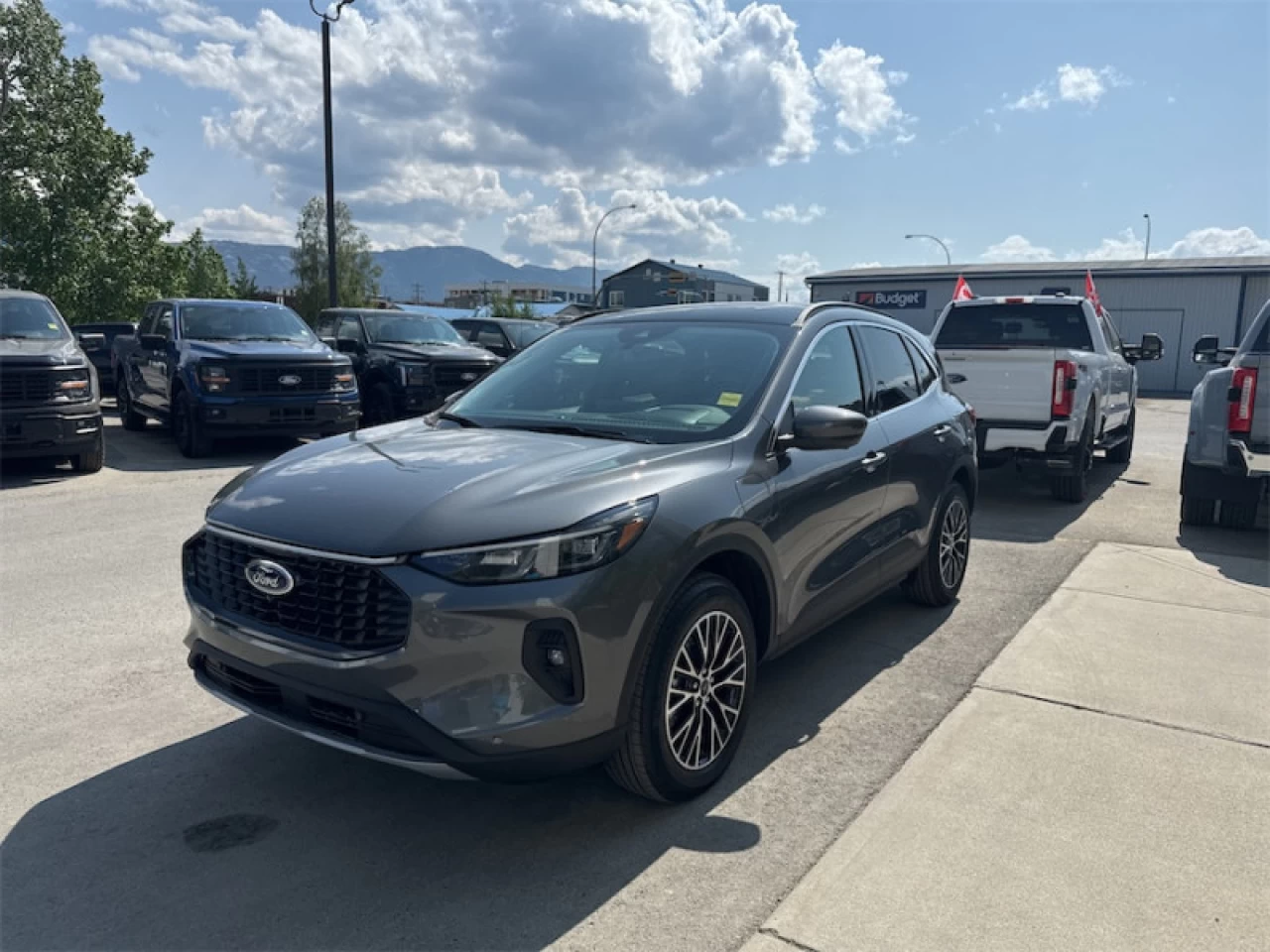 2025 Ford Escape PHEV Image principale