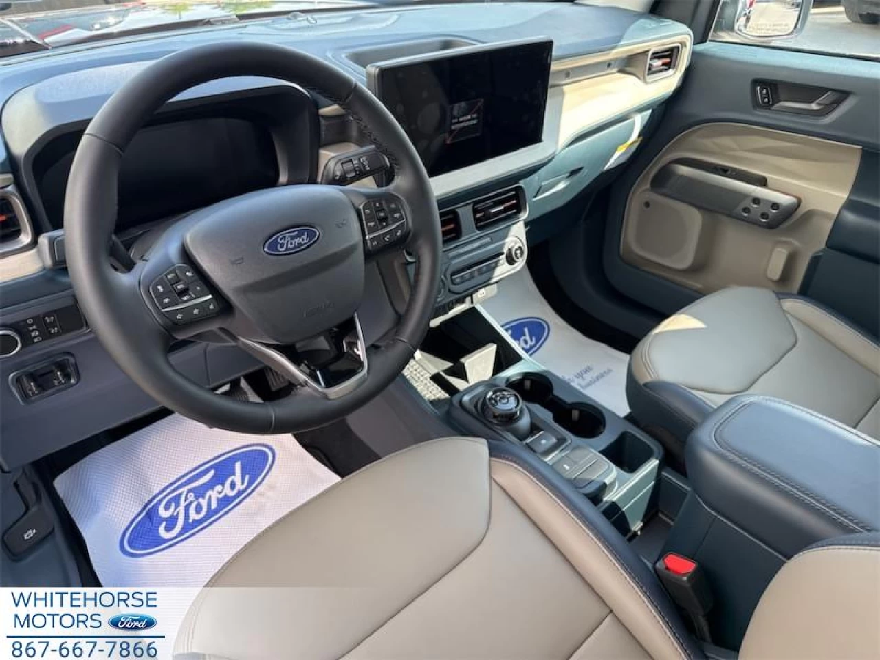 2025 Ford Maverick Lariat Main Image