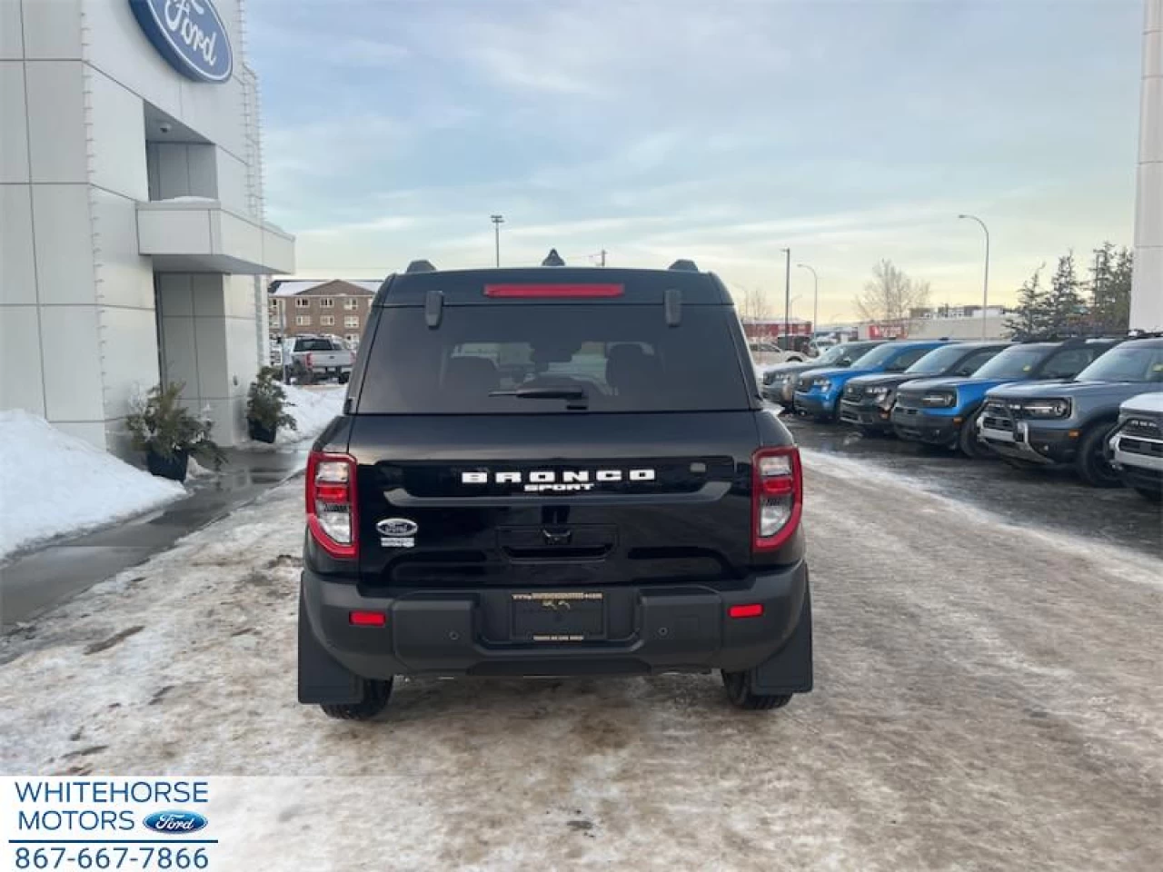 2025 Ford Bronco Sport Outer Banks Main Image