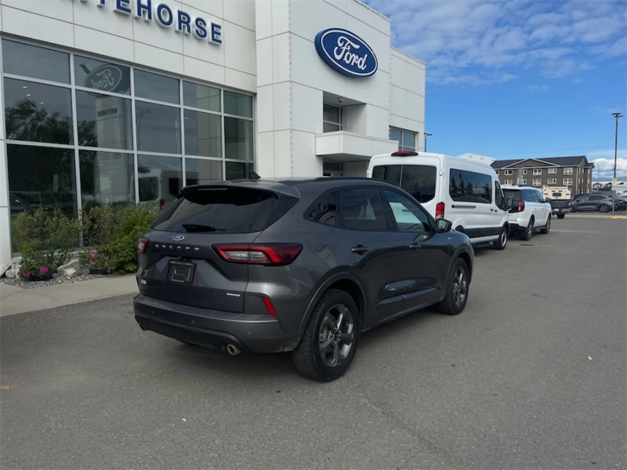 2023 Ford Escape ST-Line Select Main Image