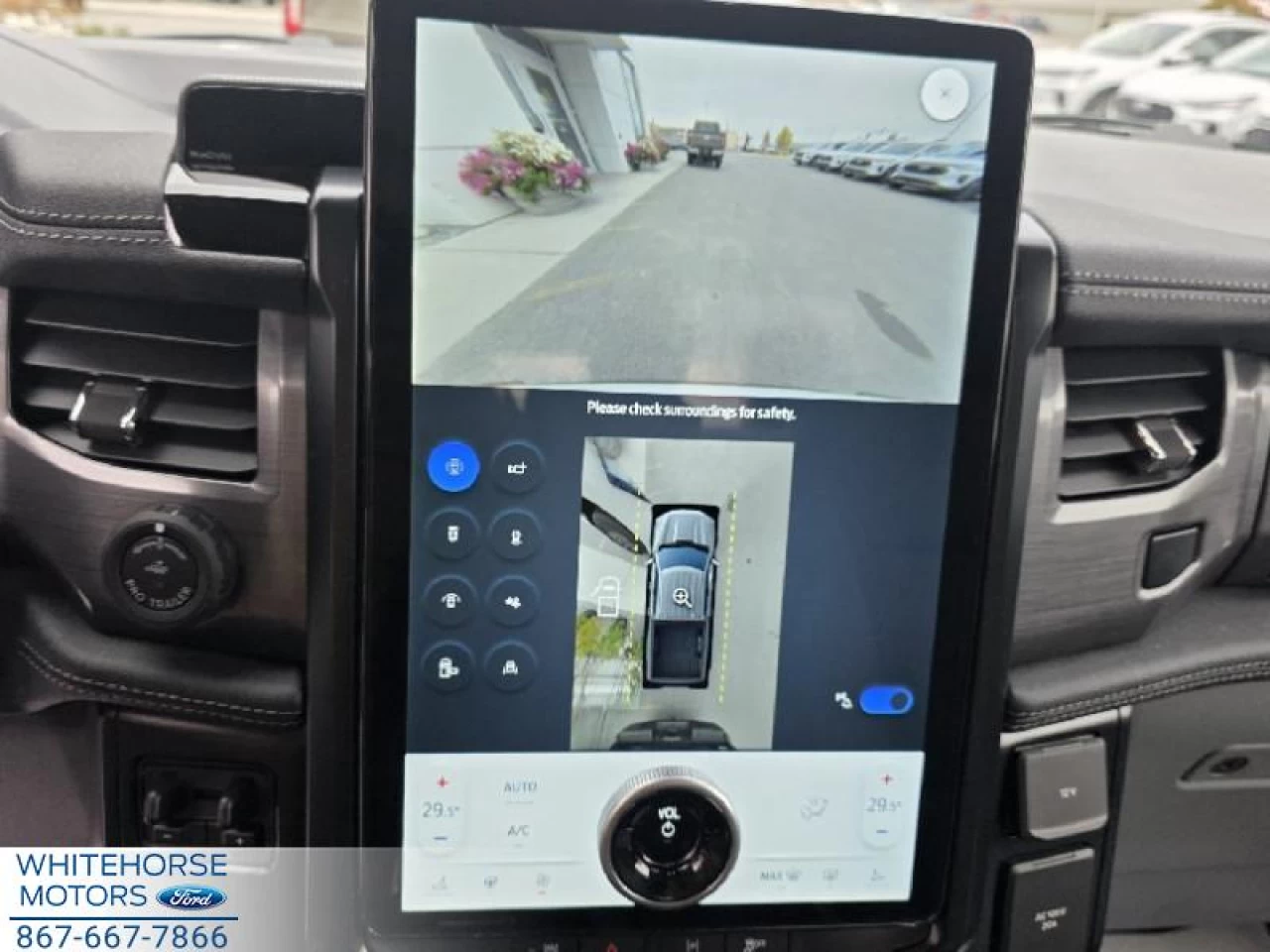 2025 Ford F-150 Lightning Flash Main Image