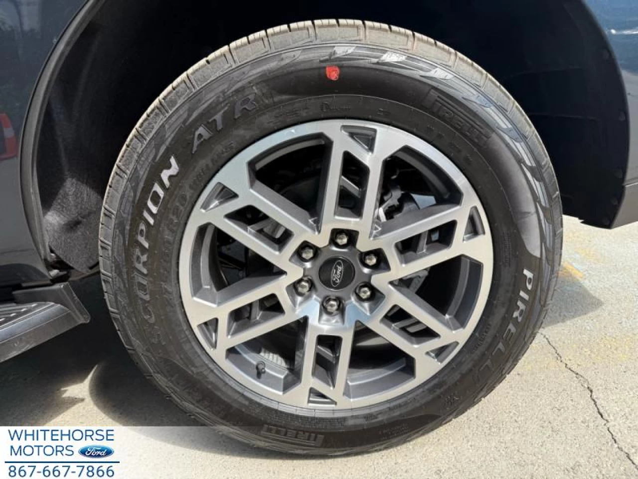 2025 Ford Expedition Active Main Image