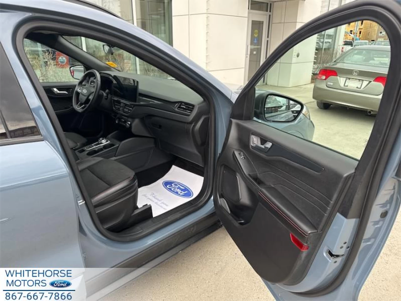 2023 Ford Escape ST-Line AWD Main Image