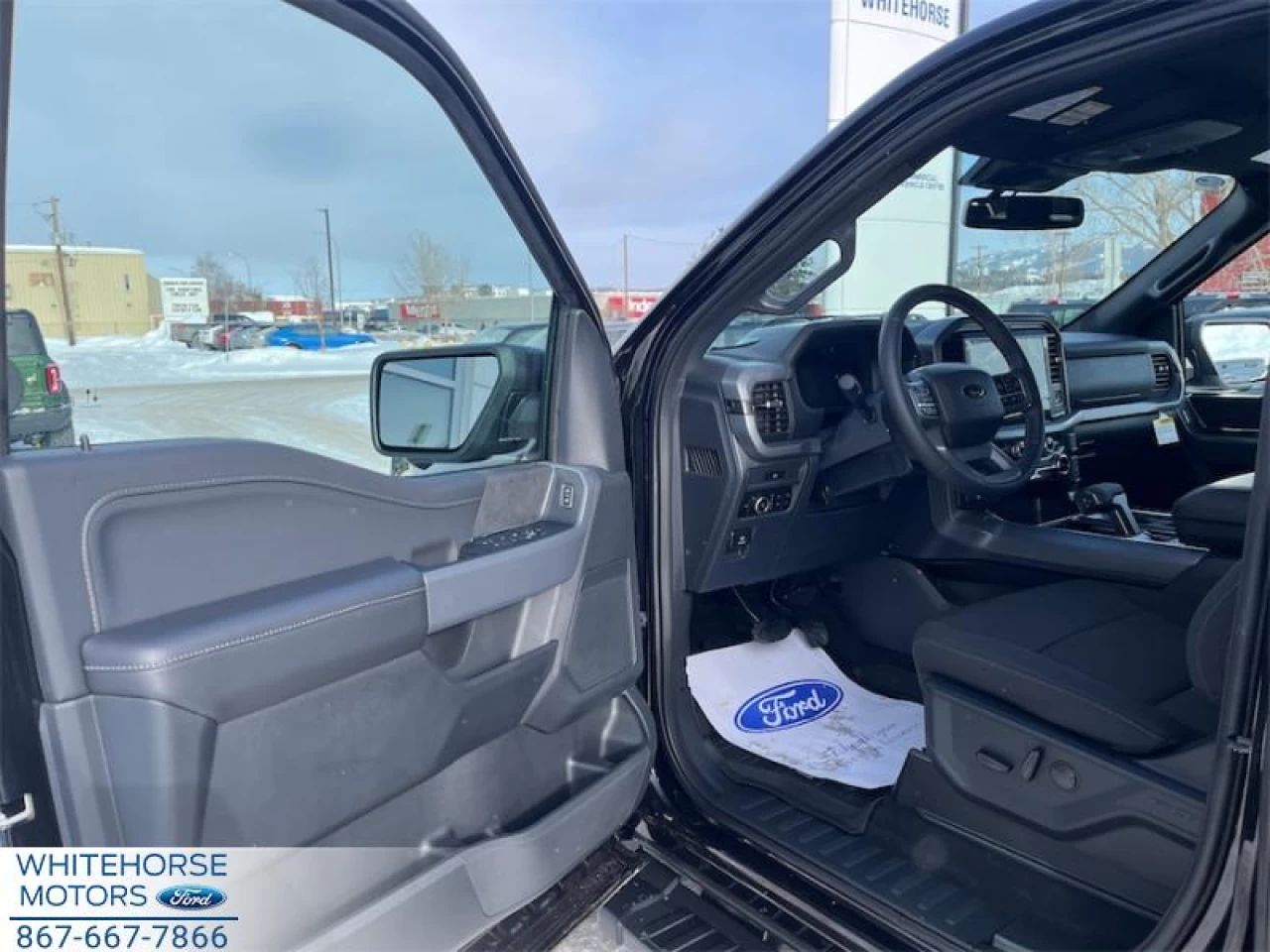 2026 Ford F-150 XLT Main Image