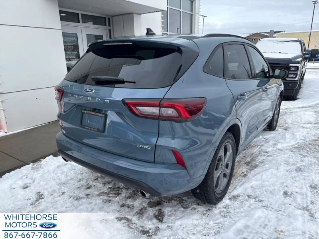 2023 Ford Escape ST-Line AWD Main Image