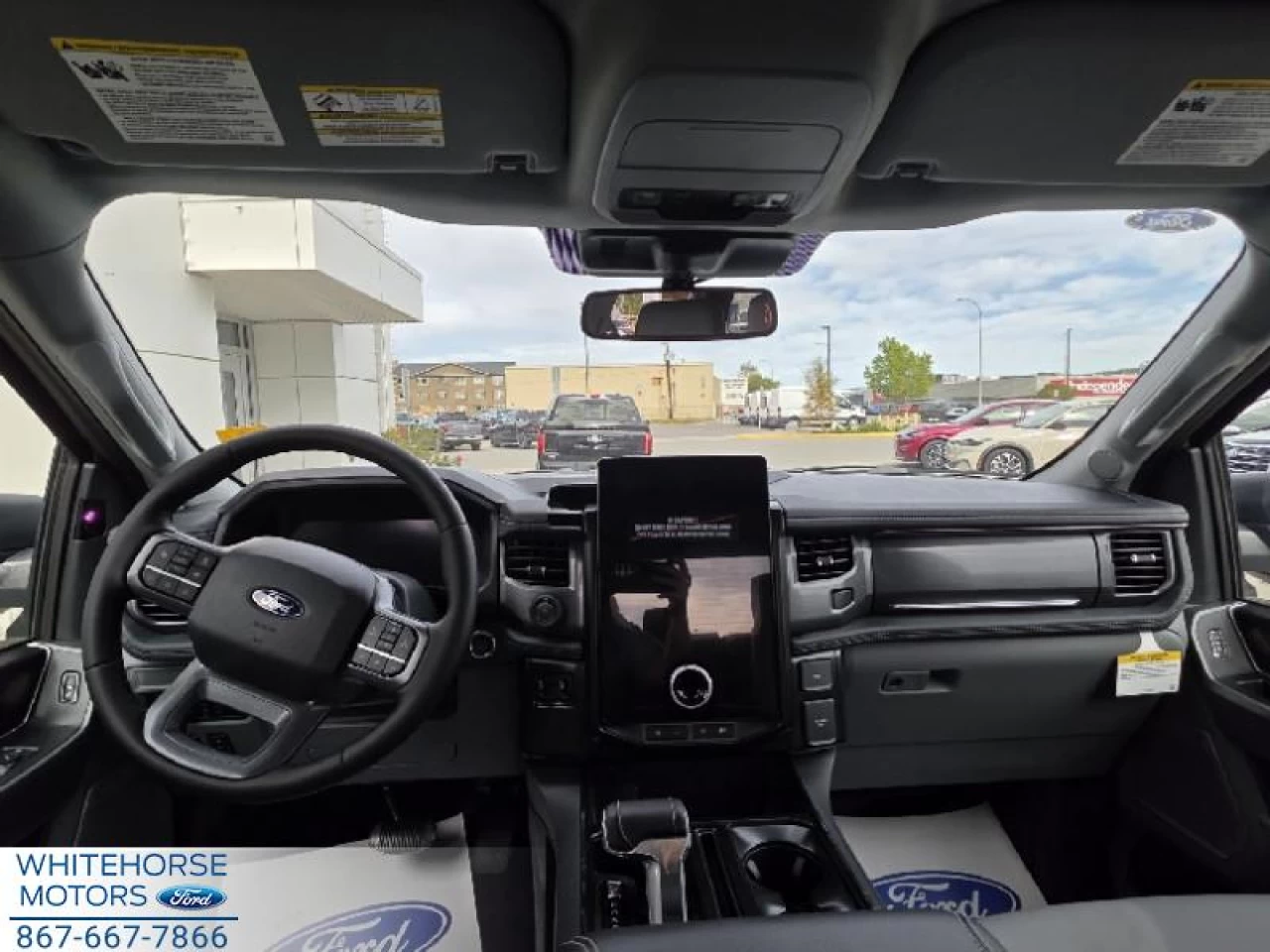 2025 Ford F-150 Lightning Flash Main Image