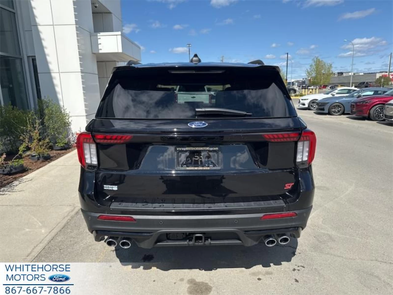2025 Ford Explorer ST Main Image
