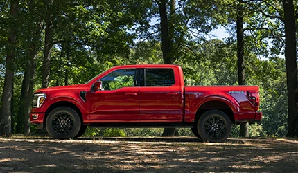 Bannière de New 2024 F-150 STX 2WD SuperCab 6.5' Box in Whitehorse