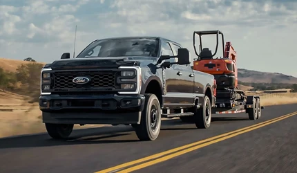 Bannière de Super Duty F-250 SRW 2024 LARIAT cabine double 4RM caisse de 6,75 pi neufs à Whitehorse