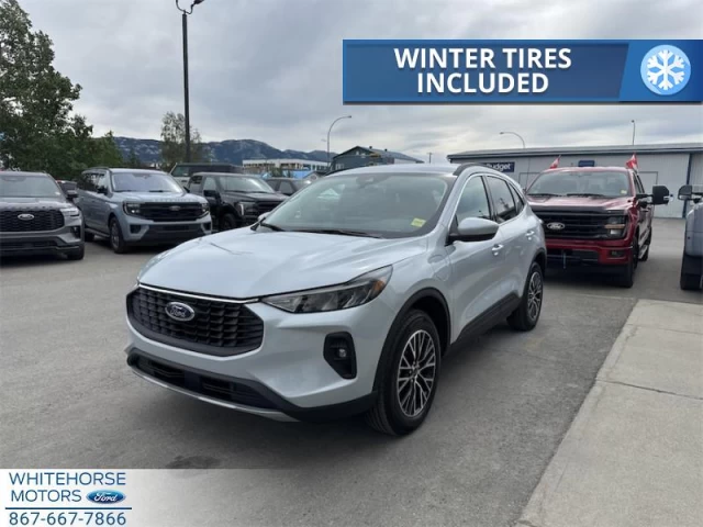 Ford Escape PHEV 2025