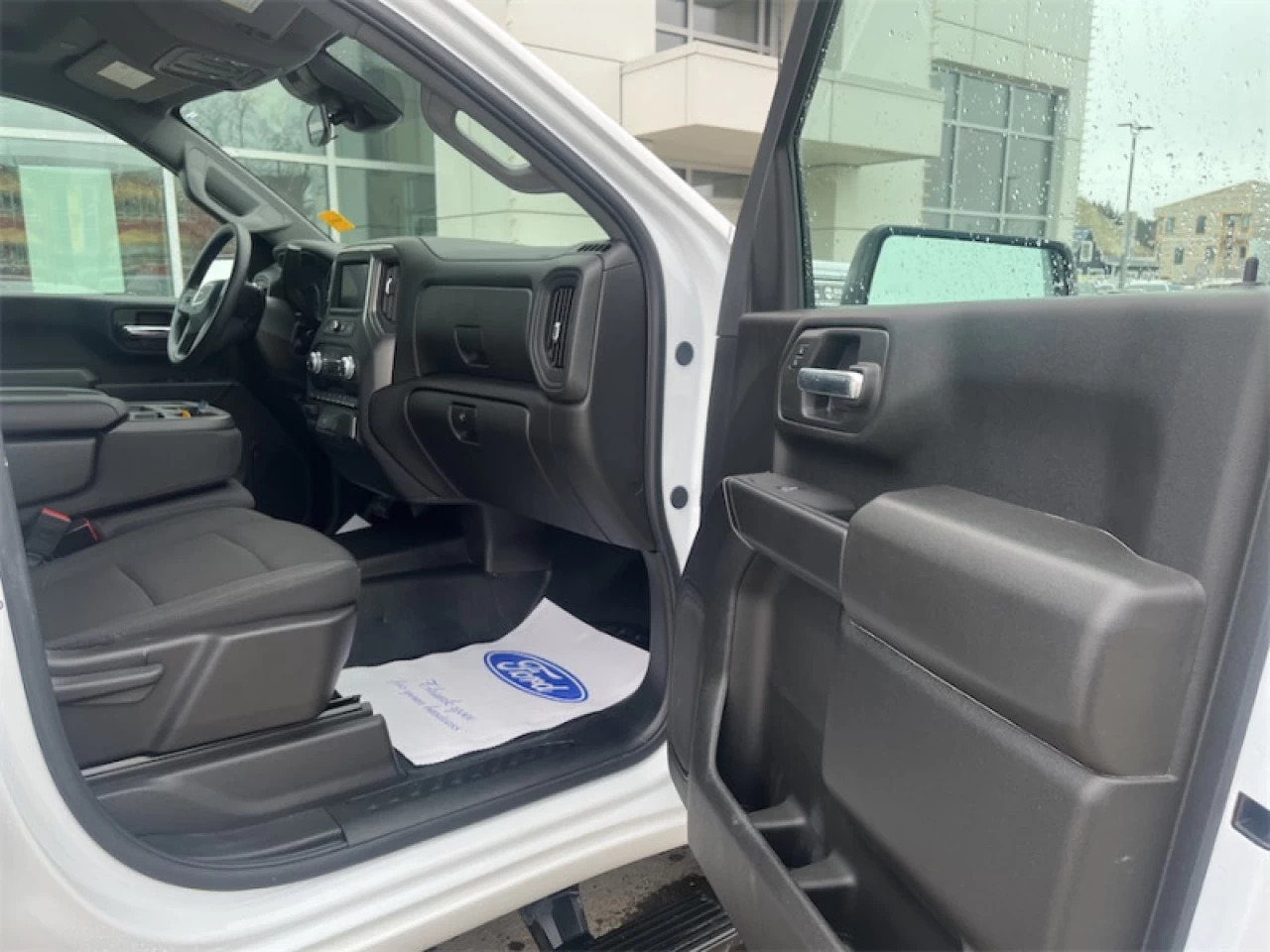 2024 GMC Sierra 3500HD Pro Main Image