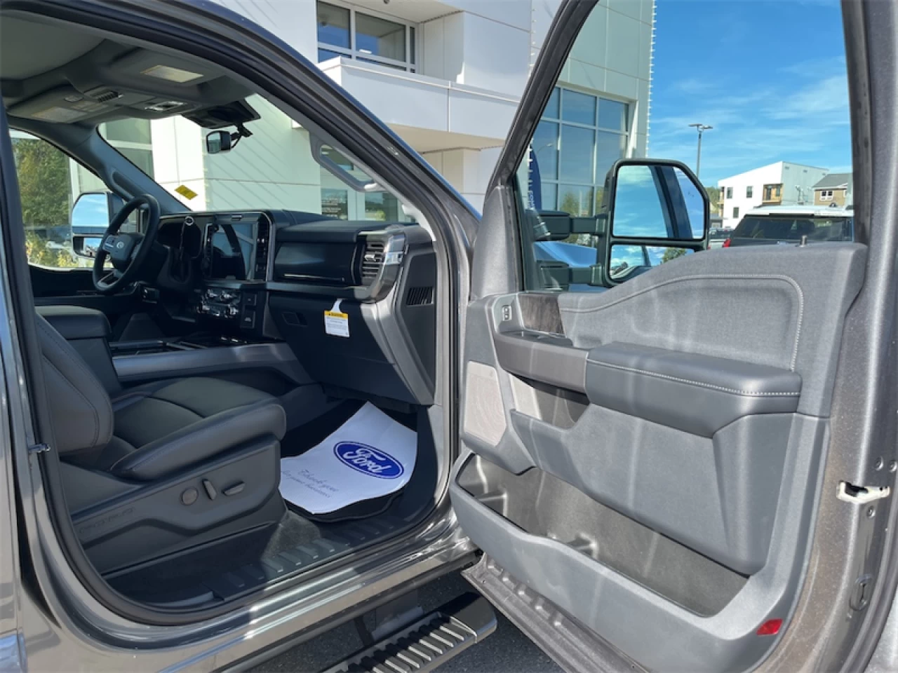 2026 Ford F-250 Super Duty Lariat Image principale