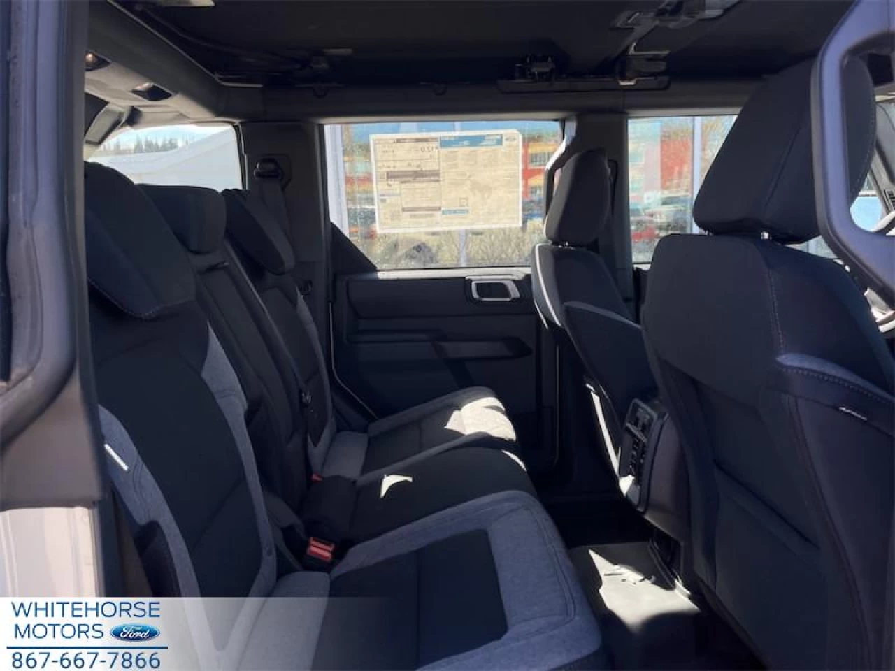 2026 Ford Bronco Base Main Image