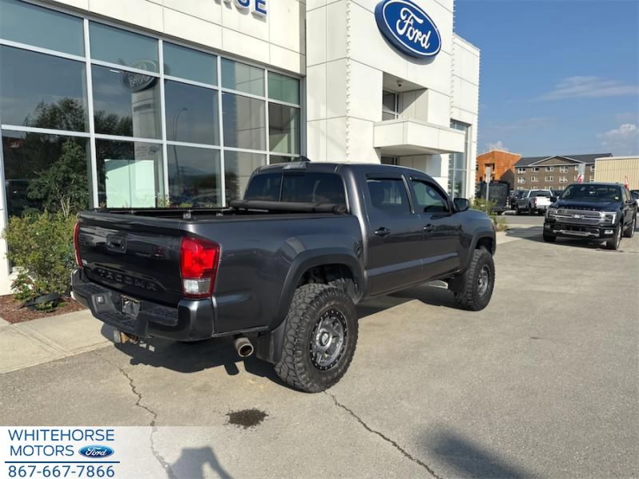 2017 Toyota Tacoma TRD Off Road Image principale