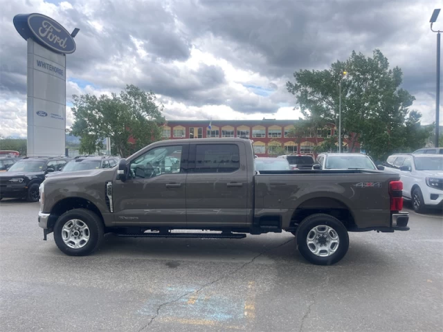 Ford F-250 Super Duty XLT 2026