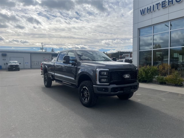 Ford F-250 Super Duty Lariat 2027