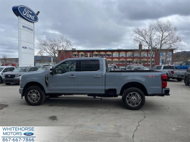 Ford F-350 Platinum 2025