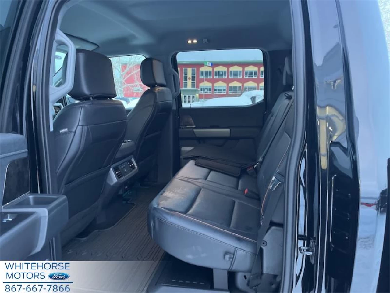 2026 Ford F-350 Super Duty Lariat Main Image