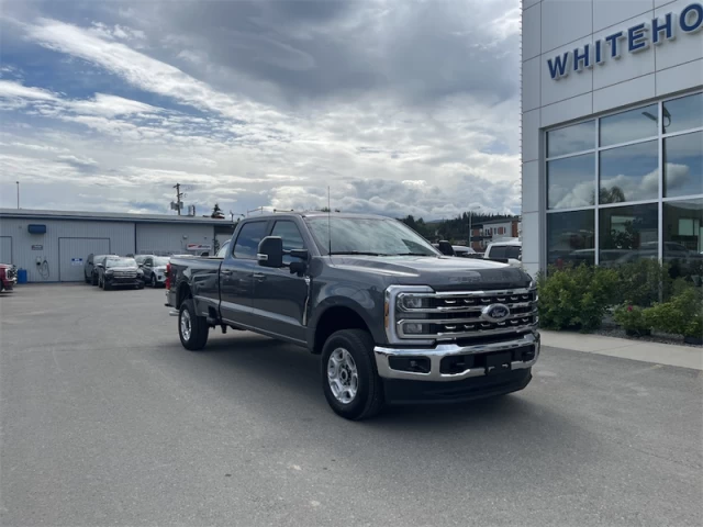 Ford F-350 XLT 2026