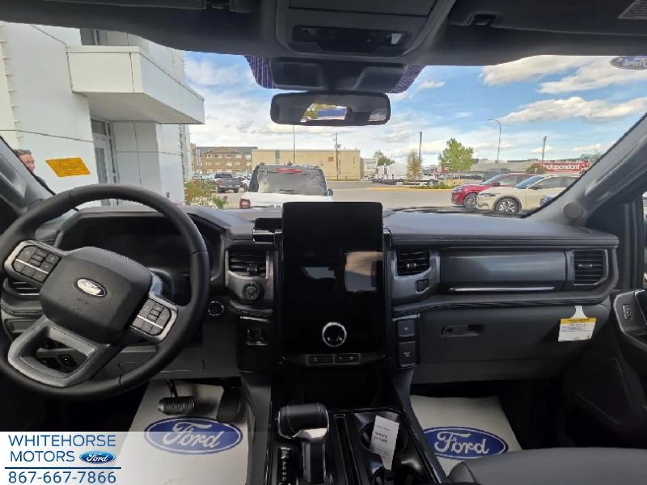 2025 Ford F-150 Lightning Flash Main Image