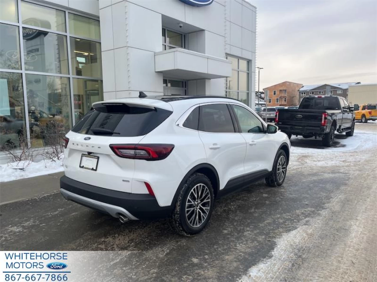 2025 Ford Escape PHEV Image principale