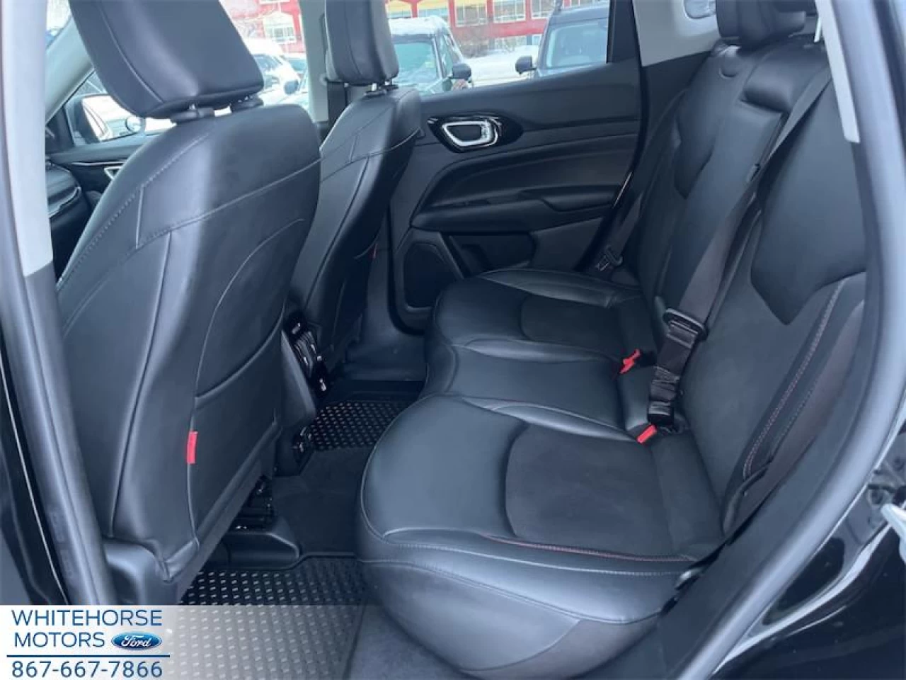 2022 Jeep Compass Trailhawk Image principale