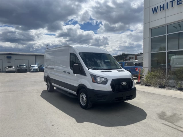 Ford Transit-250 148 WB Medium Roof Cargo 2026