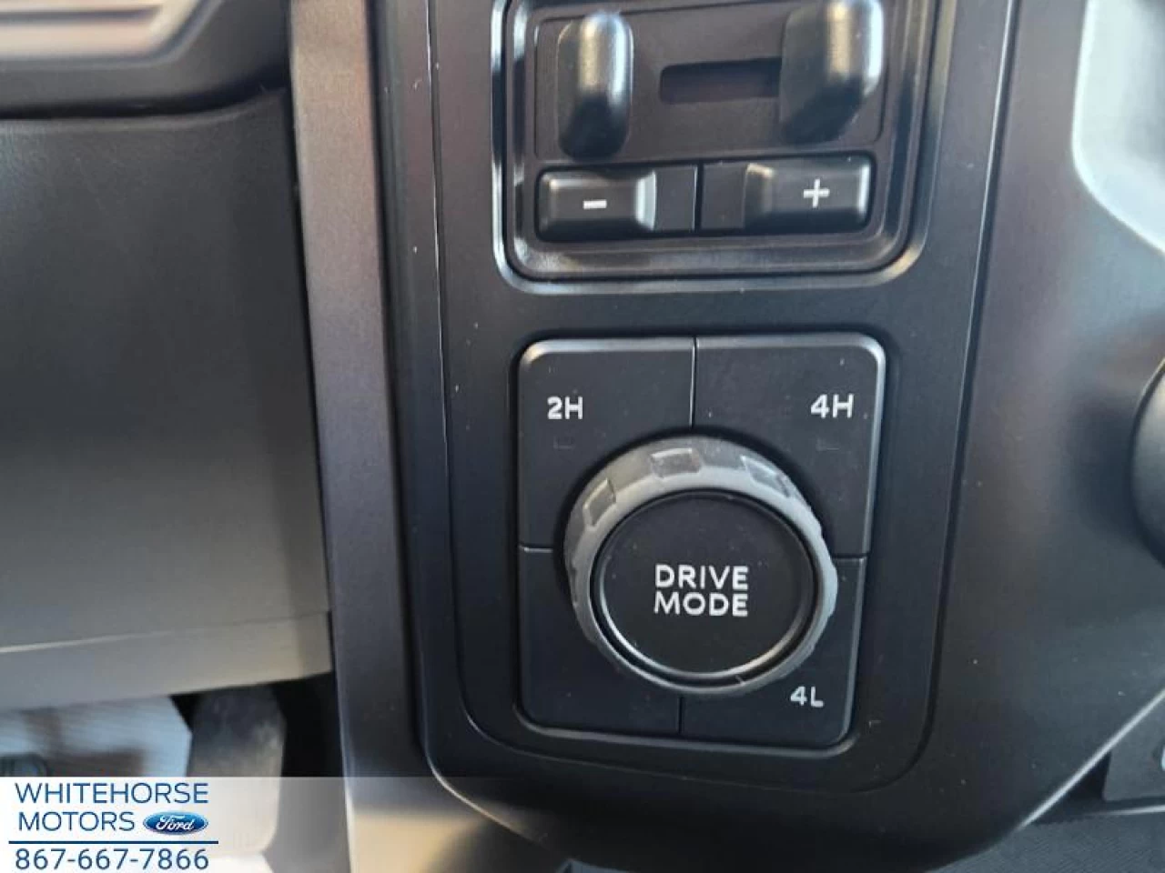 2023 Ford F-150 XLT Main Image