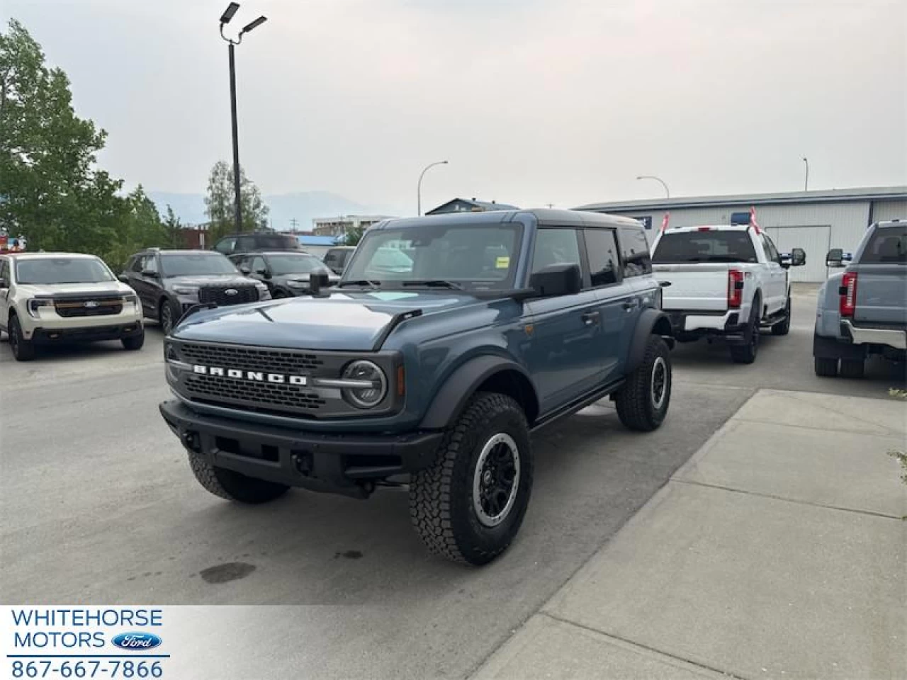 2025 Ford Bronco Badlands Main Image