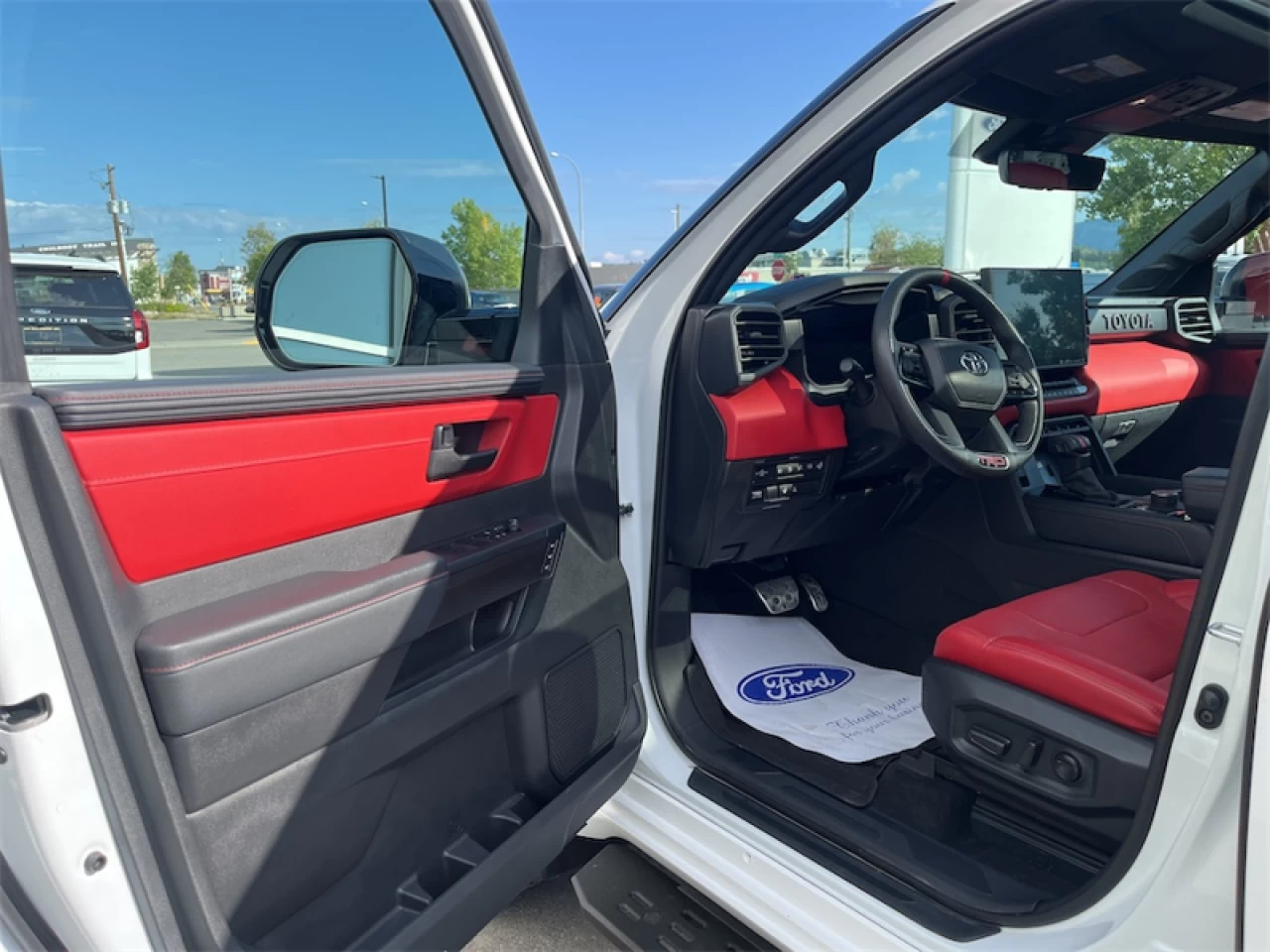 2024 Toyota Tundra Hybrid Limited Image principale