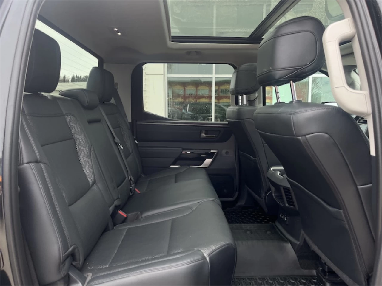 2022 Toyota Tundra Limited Main Image