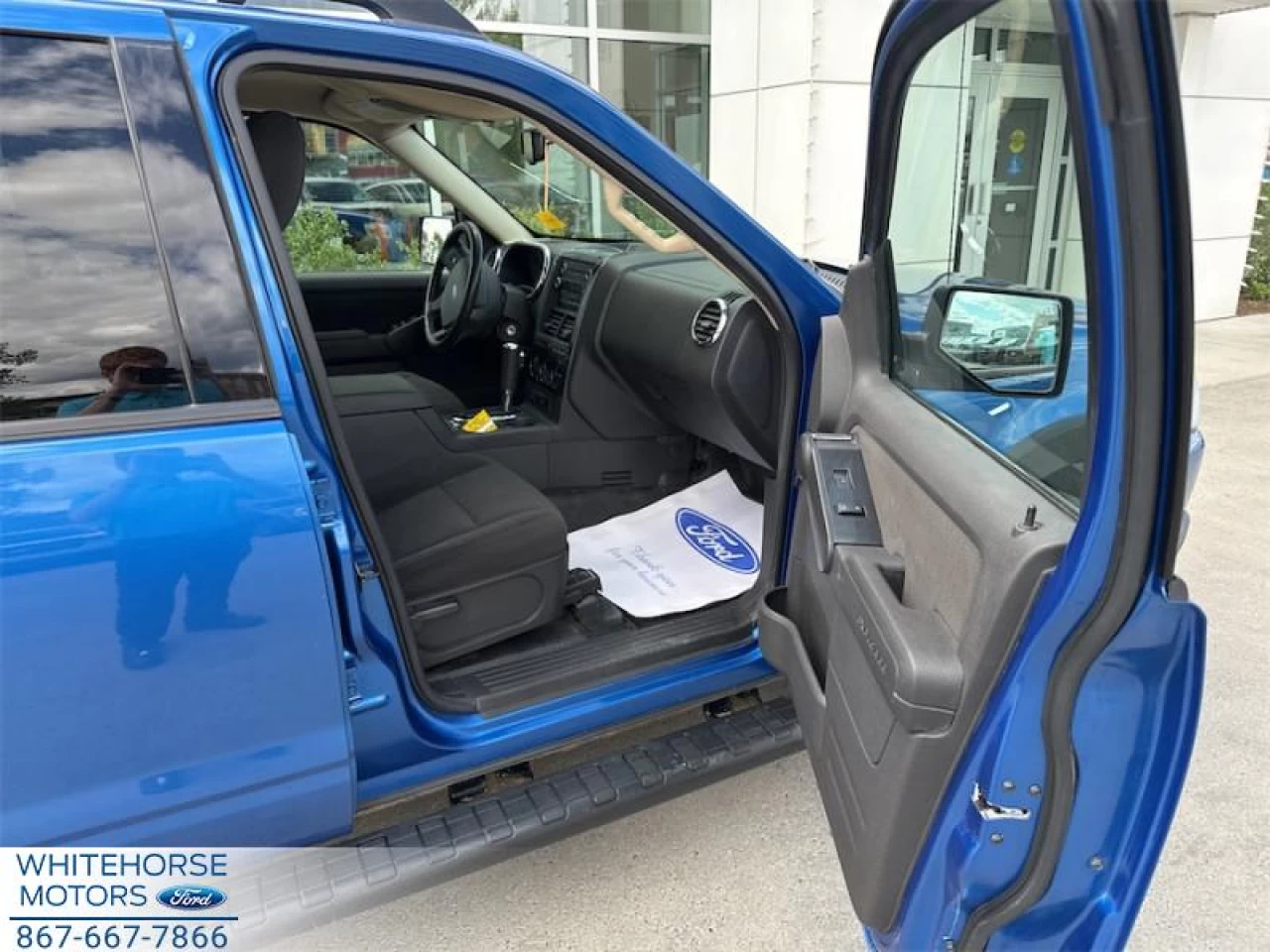 2010 Ford Explorer Sport Trac XLT Main Image