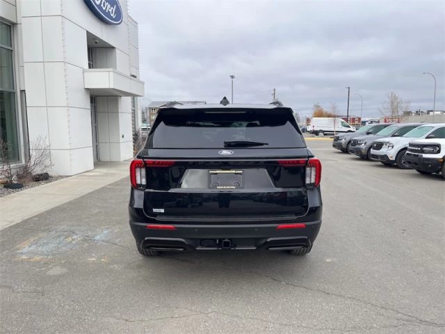Ford Explorer ST-Line 2027